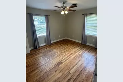 206 McLemore Drive, Alvin, TX 77511 - Photo 5