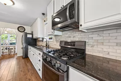 5038 Pine Cliff Drive, Houston, TX 77084 - Photo 17