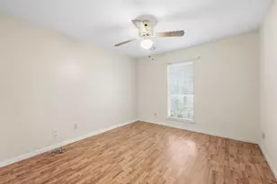 2119 Thousand Pines Dr, Houston, TX 77339 - Photo 13