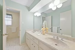 2119 Thousand Pines Dr, Houston, TX 77339 - Photo 19