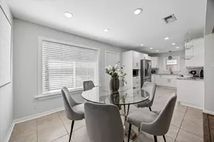 4411 Billingsley St, Houston, TX 77009 - Photo 9