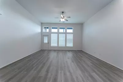 1722 Navigation Lane, Angleton, TX 77515 - Photo 11
