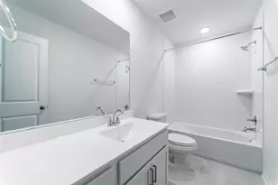 1722 Navigation Ln, Angleton, TX 77515 - Photo 19