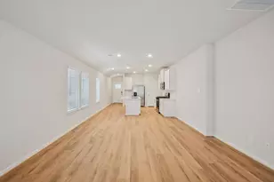 11406 Zenyatta Ln, Houston, TX 77048 - Photo 5