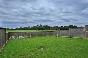 10516 Primo Pl, Spring, TX 77379 - Photo 33