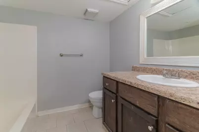 132 April Point Drive N, Conroe, TX 77356 - Photo 17