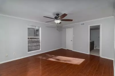 132 April Point Drive N, Conroe, TX 77356 - Photo 9