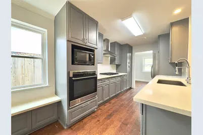 1415 Mapleton Drive, Houston, TX 77043 - Photo 19