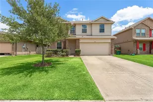 228 Shoshone Ridge Dr, La Marque, TX 77568 - Photo 1
