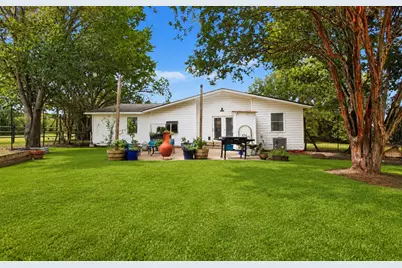 232 Fm 2628 Road, Huntsville, TX 77320 - Photo 35