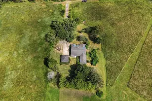 815 County Rd 32, Angleton, TX 77515 - Photo 27