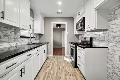 3304 Camellia Avenue, Pasadena, TX 77505 - Photo 17