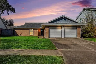 3304 Camellia Ave, Pasadena, TX 77505 - Photo 1