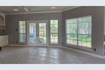 6614 Ambercrest Drive, Spring, TX 77389 - Photo 9