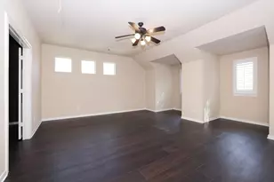 95 W Hullwood Cir, The Woodlands, TX 77389 - Photo 37