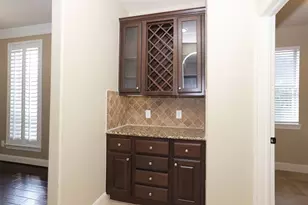 95 W Hullwood Cir, The Woodlands, TX 77389 - Photo 13