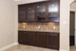 95 W Hullwood Cir, The Woodlands, TX 77389 - Photo 17