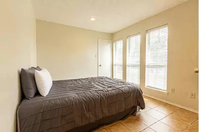 2522 Lower Valley Drive, Houston, TX 77067 - Photo 21