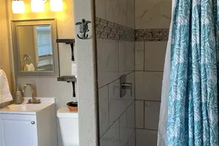 1806 24th St, Galveston, TX 77550 - Photo 11