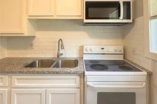 111 Holly St, Lake Jackson, TX 77566 - Photo 17