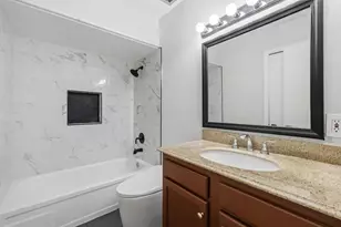 5534 Beverly Hill St, Houston, TX 77056 - Photo 31