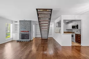 5534 Beverly Hill St, Houston, TX 77056 - Photo 11