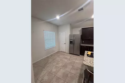 737 Montclair Mist Lane, La Marque, TX 77568 - Photo 5