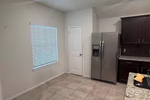 737 Montclair Mist Ln, La Marque, TX 77568 - Photo 5