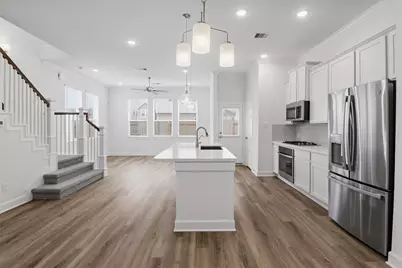 11404 Irish River Drive, Houston, TX 77047 - Photo 9