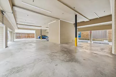 314 W Bell Street, Houston, TX 77019 - Photo 3