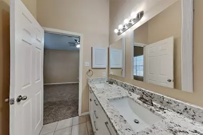 151 E Pathfinders Circle, The Woodlands, TX 77381 - Photo 11