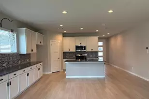 14132 Lake Lodge Dr, Conroe, TX 77384 - Photo 5