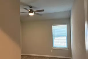 14132 Lake Lodge Dr, Conroe, TX 77384 - Photo 13
