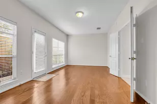 2123 Stacy Knoll, Houston, TX 77008 - Photo 3