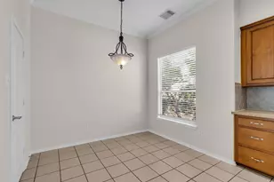 2123 Stacy Knoll, Houston, TX 77008 - Photo 13