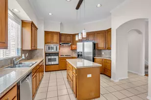 2123 Stacy Knoll, Houston, TX 77008 - Photo 9