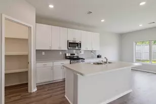 2038 Summer Night Dr, Houston, TX 77073 - Photo 5