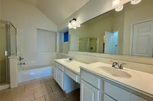 4506 Springfield Lakes St, Sugar Land, TX 77479 - Photo 15