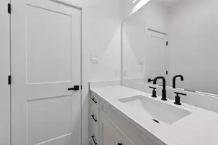 967 Highland Lgt Ln, Houston, TX 77091 - Photo 25