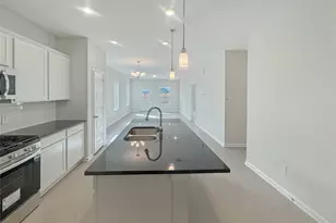 1610 River Scene Trl, Dayton, TX 77535 - Photo 7