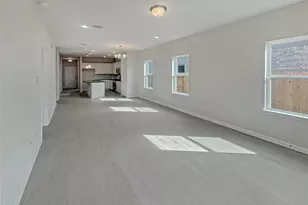 1610 River Scene Trl, Dayton, TX 77535 - Photo 9