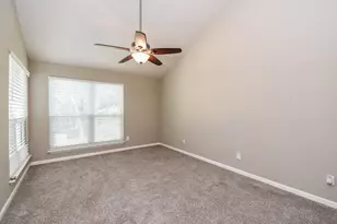 9400 Doliver Dr, Houston, TX 77063 - Photo 21