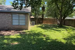 1923 Delphi Ln, Houston, TX 77067 - Photo 17