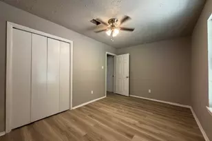 1923 Delphi Ln, Houston, TX 77067 - Photo 13