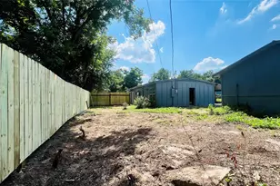 706 Rockdale Rd, Rockdale, TX 76567 - Photo 13
