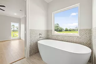 15408 Sandtrap Dr, Waller, TX 77484 - Photo 25