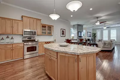 106 Detering Street, Houston, TX 77007 - Photo 17