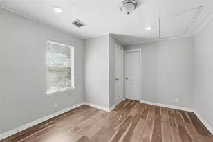 6526 Linden St, Houston, TX 77087 - Photo 9