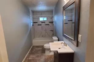 6526 Linden St, Houston, TX 77087 - Photo 19