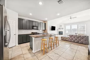 322 Upland Grv Trl, Rosharon, TX 77583 - Photo 9